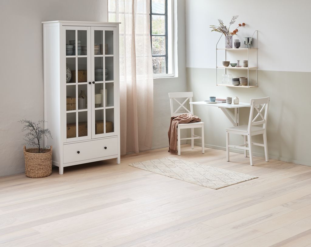 Display cabinet NORDBY 2 doors 1 drawer white