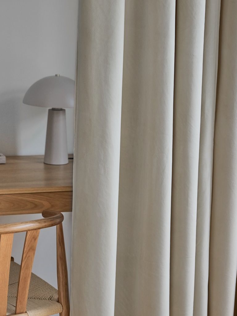 Curtain AUSTRA 1x140x300 velvet beige
