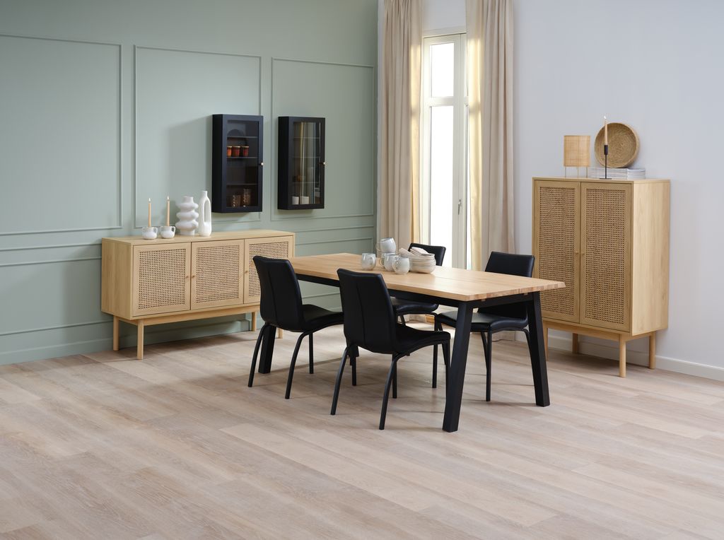 Cabinet HALMSTAD 2 doors oak