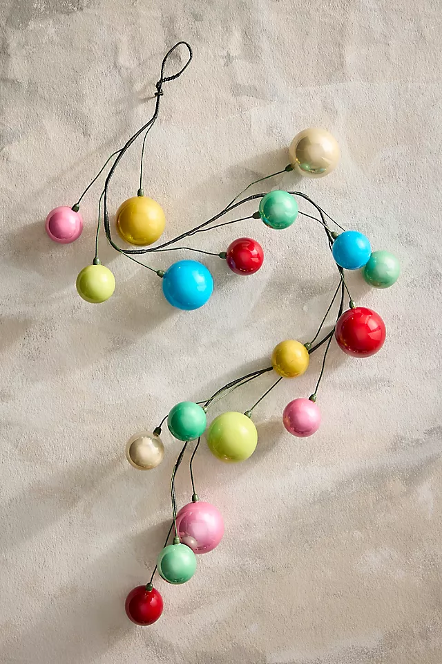 Shatterproof Bauble Garland