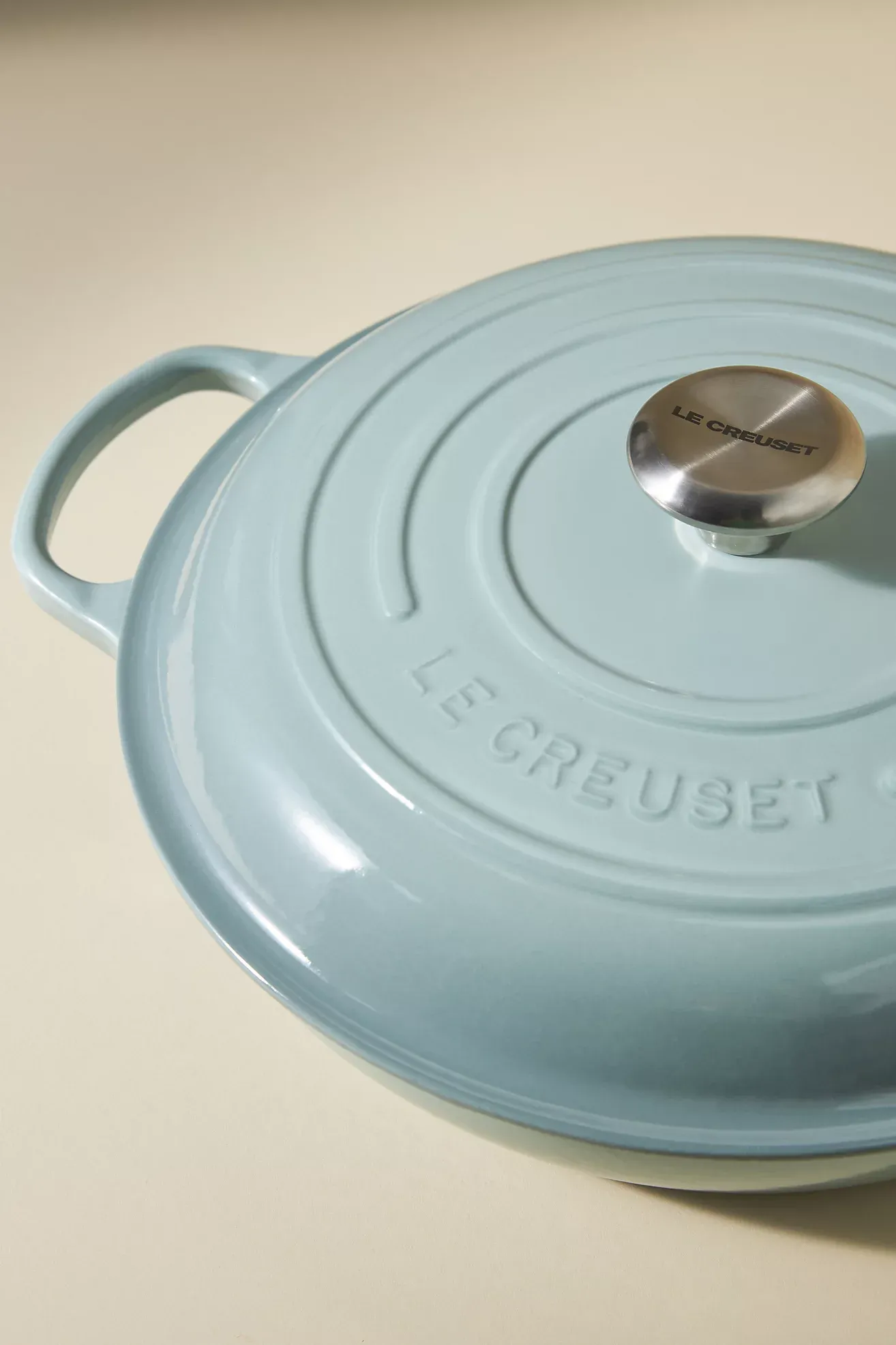 Le Creuset 3.5 QT Signature Everyday Pan