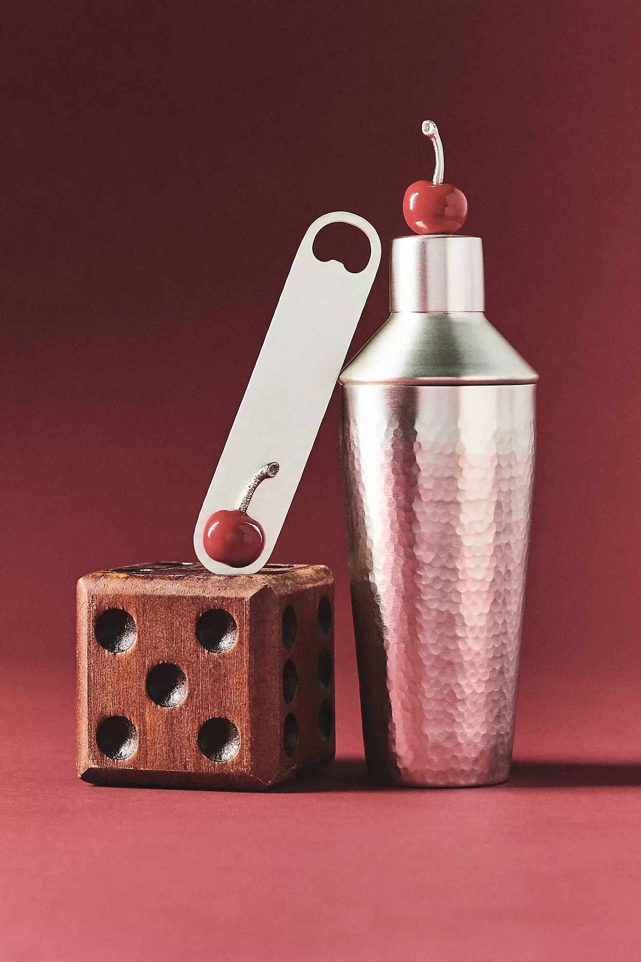 Garnish Cocktail Shaker
