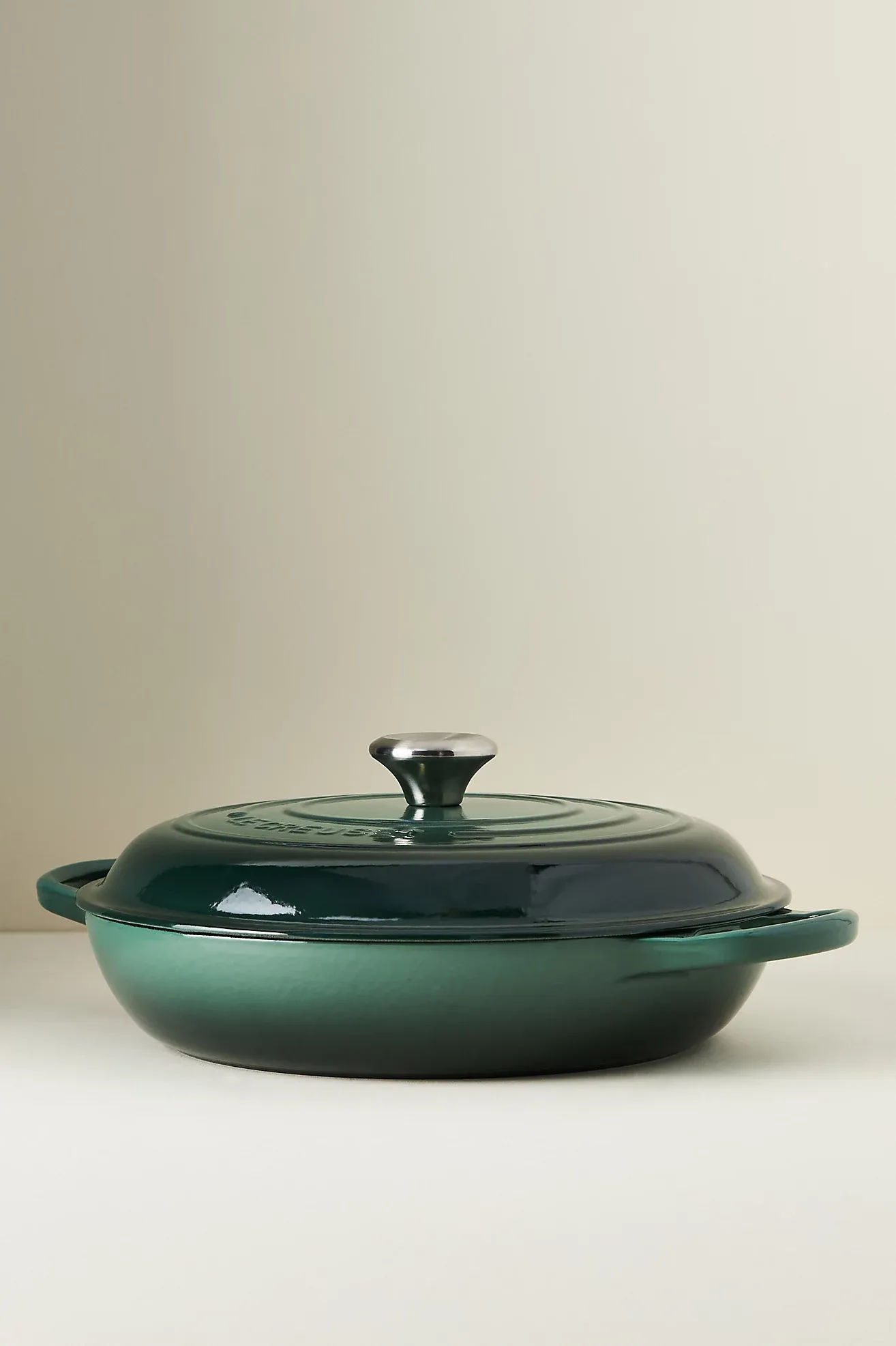 Le Creuset 3.5 QT Signature Everyday Pan