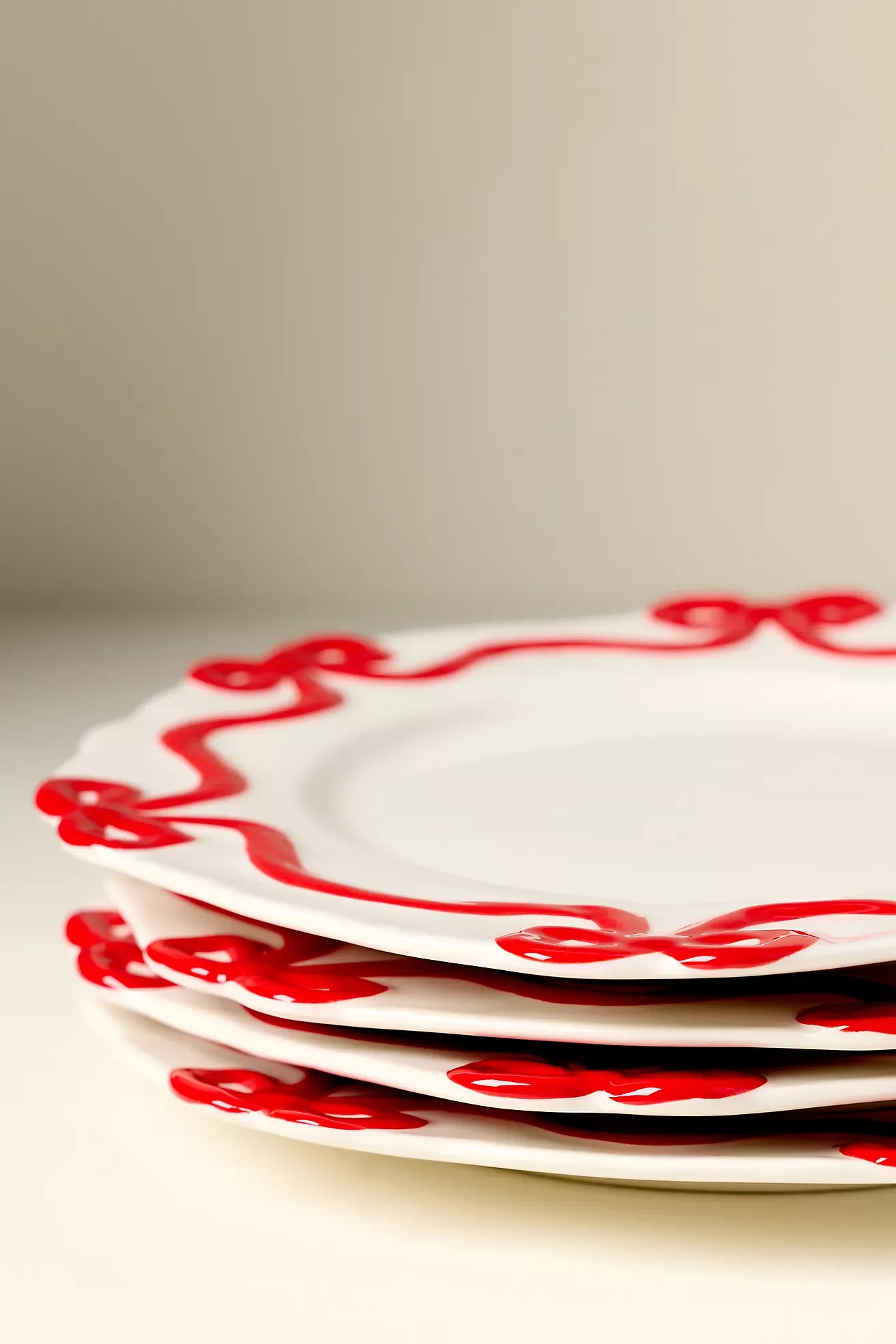 Benedita Bow Stoneware Dinner Plates, Set of 4