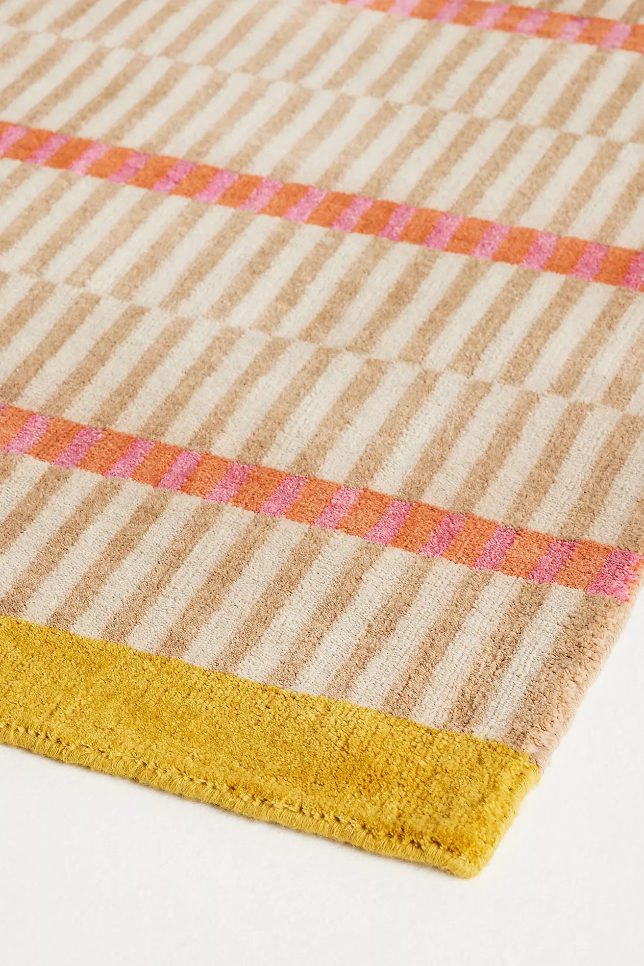 Hand-Loomed Wool & Jute Blend Geometric Striped Rug