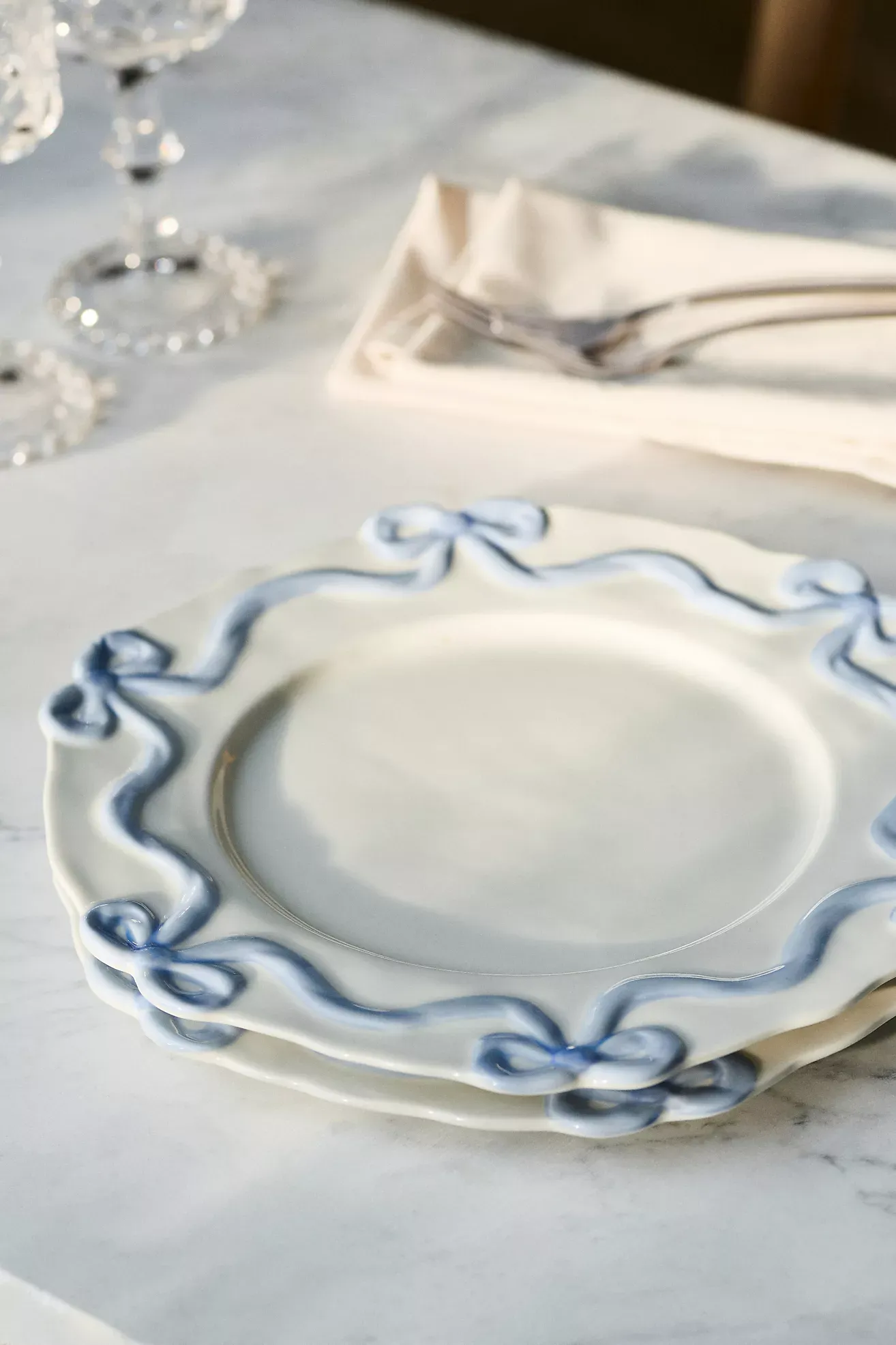 Benedita Bow Stoneware Dinner Plates, Set of 4