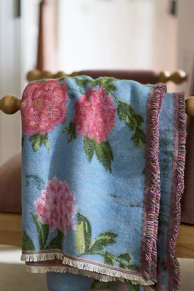 Woven Jacquard Patterned Throw Blanket