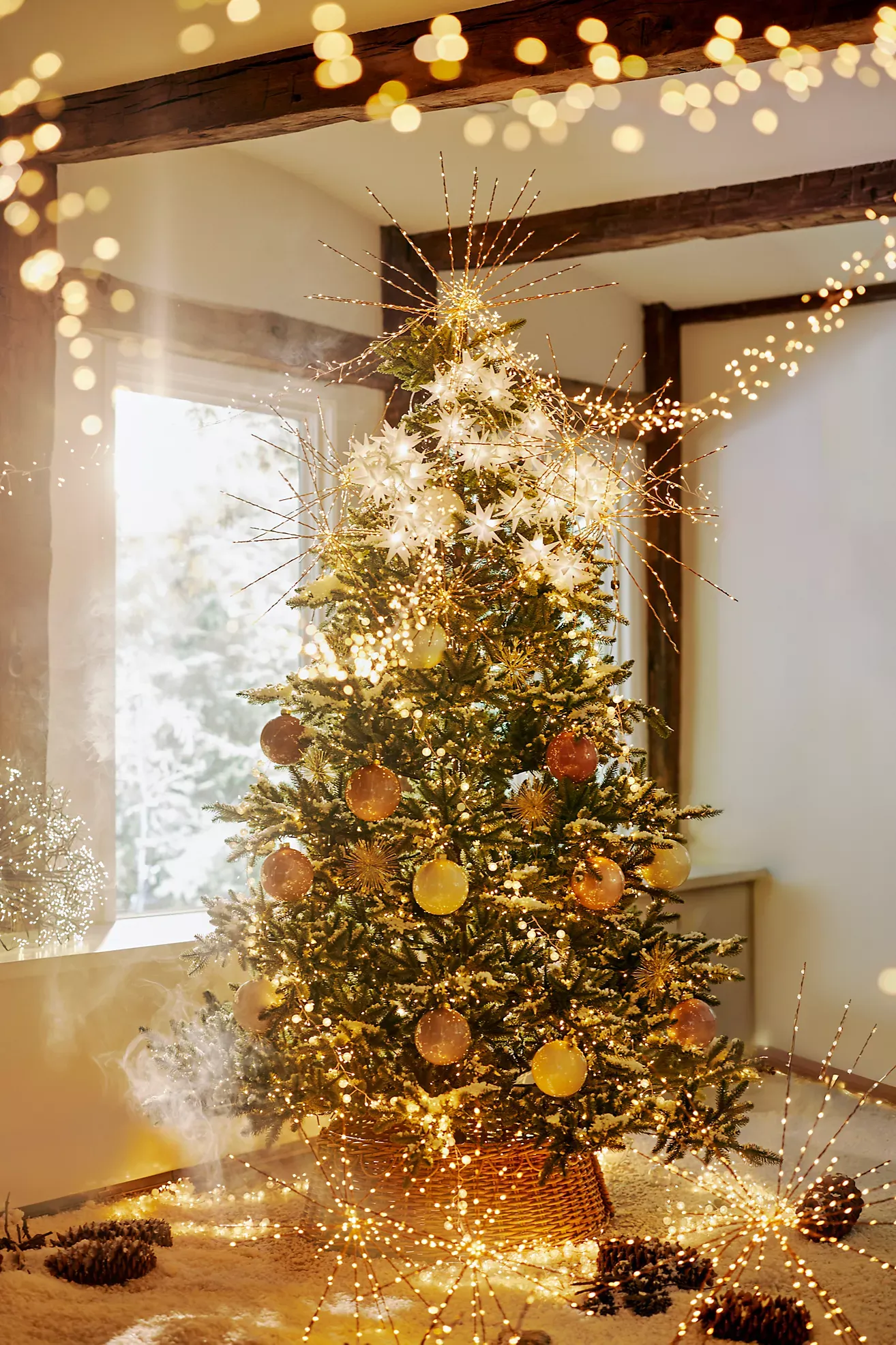 Stargazer Supernova Twinkling Light Garland