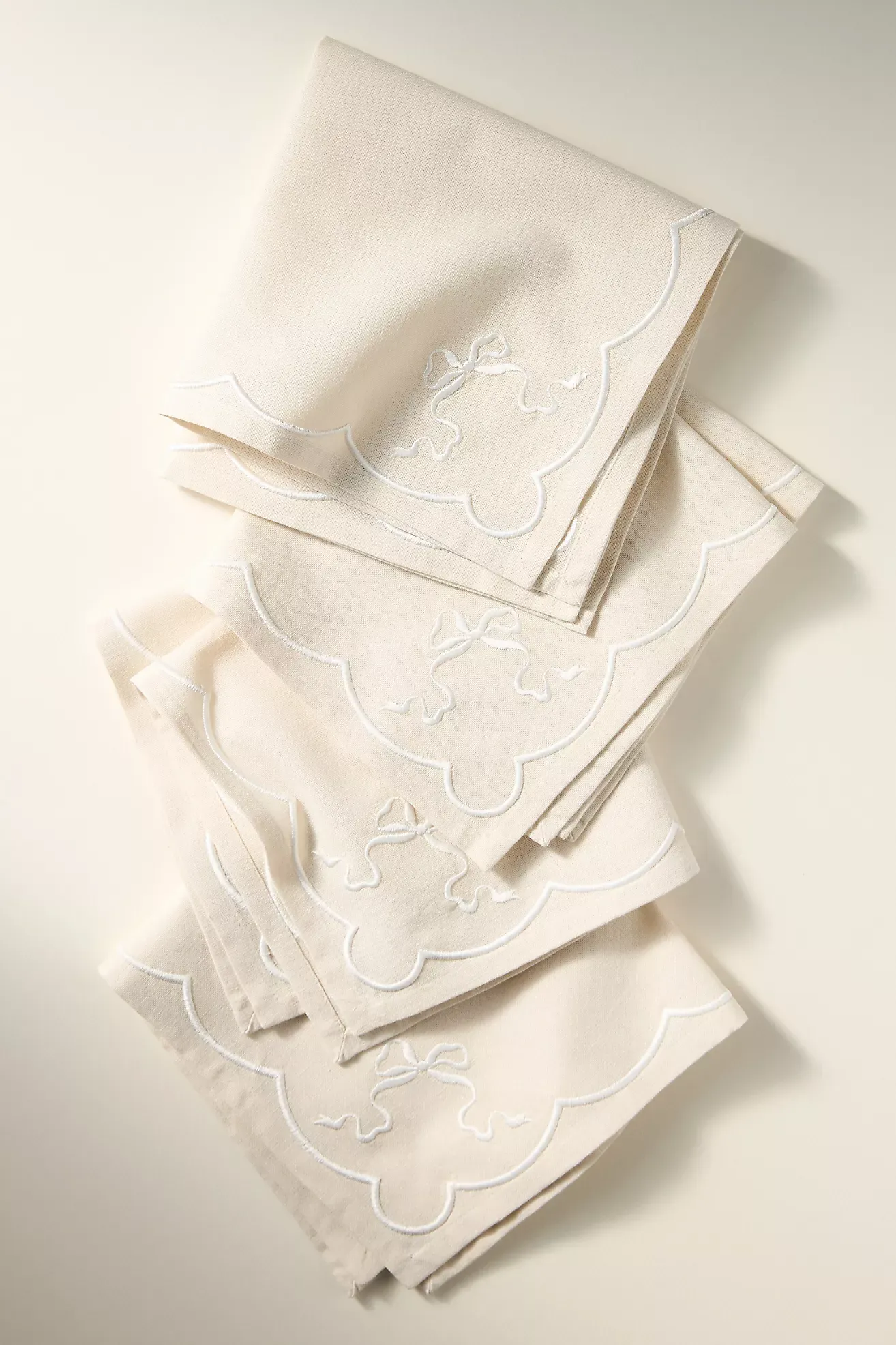 Benedita Bow Cotton Embroidered Napkins, Set of 4