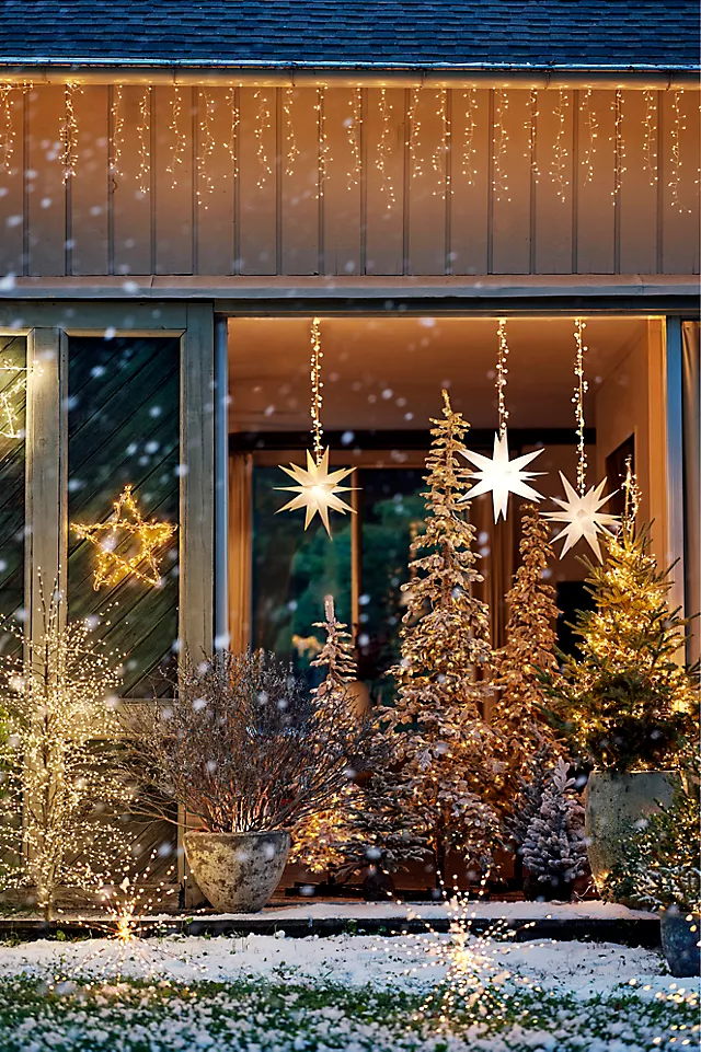 Stargazer Moravian Star Pendant Light