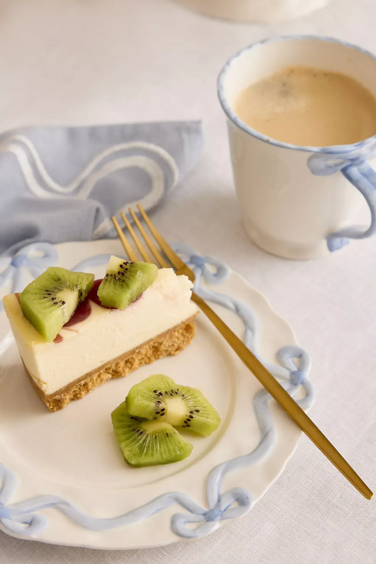 Benedita Bow Stoneware Dinner Plates, Set of 4