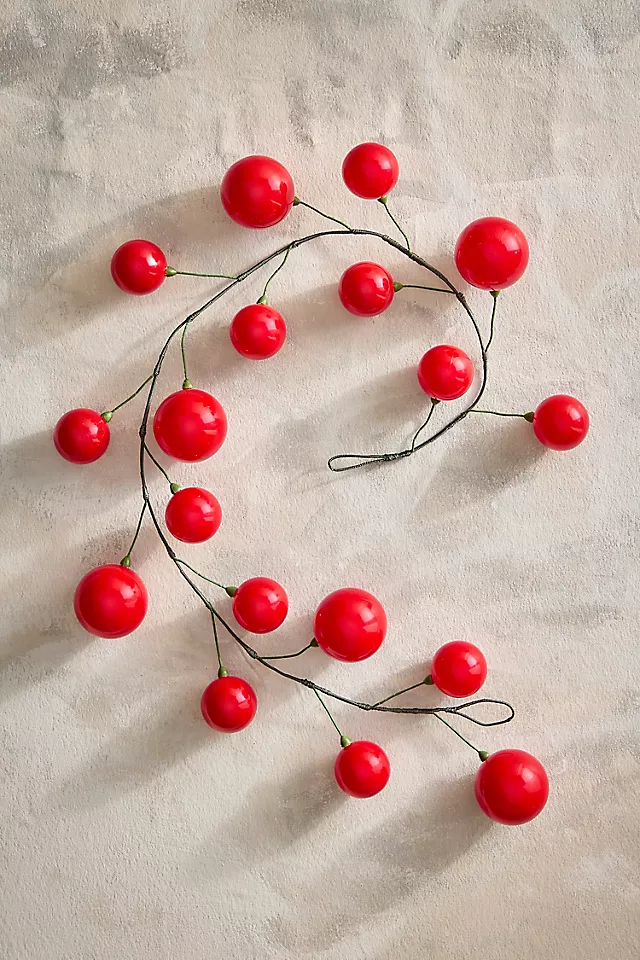 Shatterproof Bauble Garland