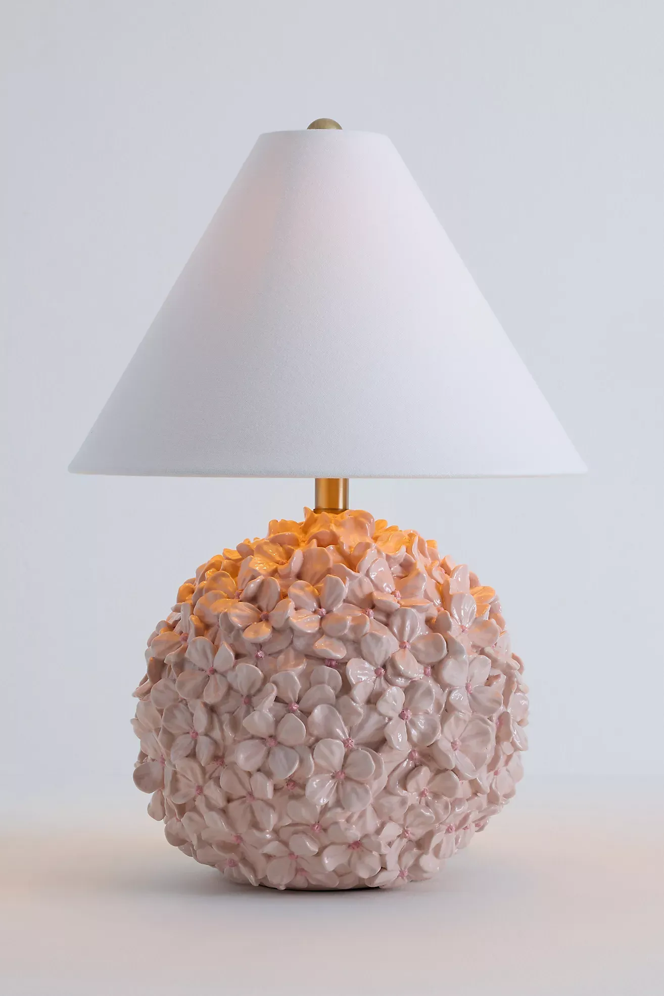 Aster Hydrangea Table Lamp