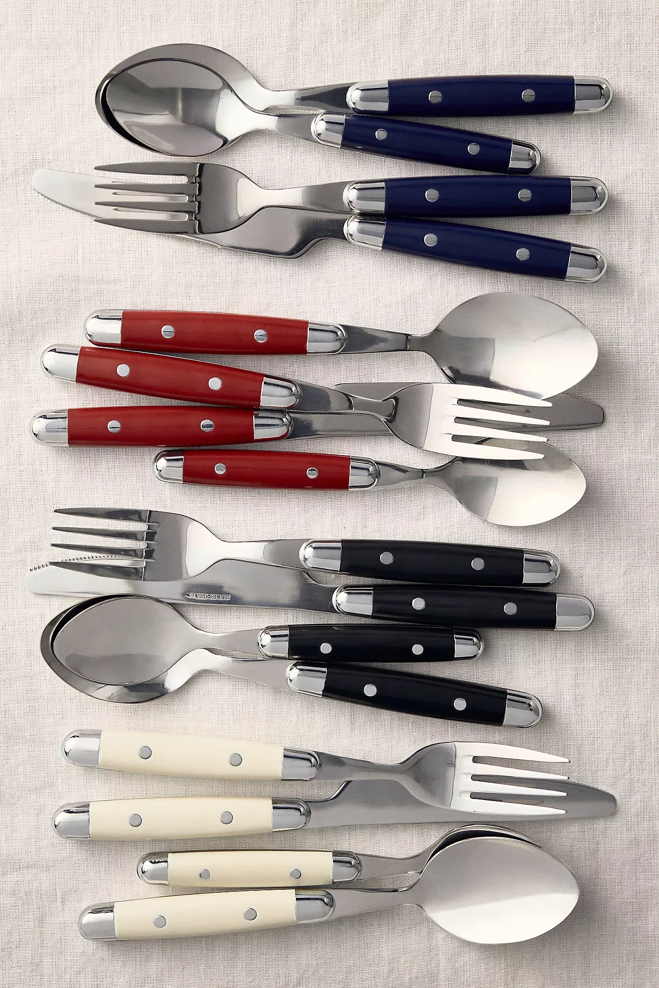 Jubilee Flatware 16-Piece Place Setting