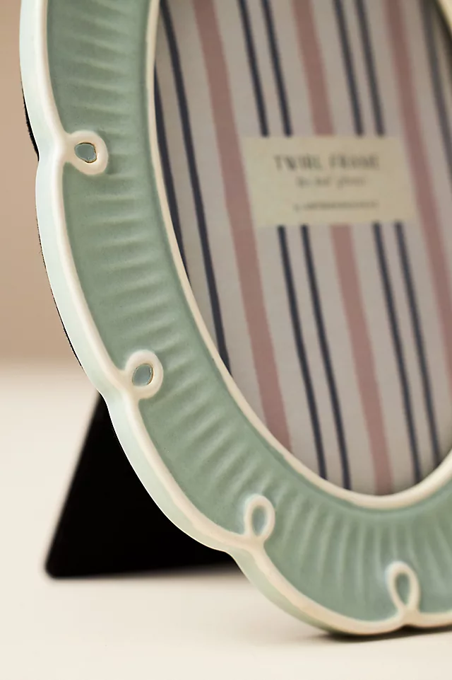 Twirl Ceramic Picture Frame