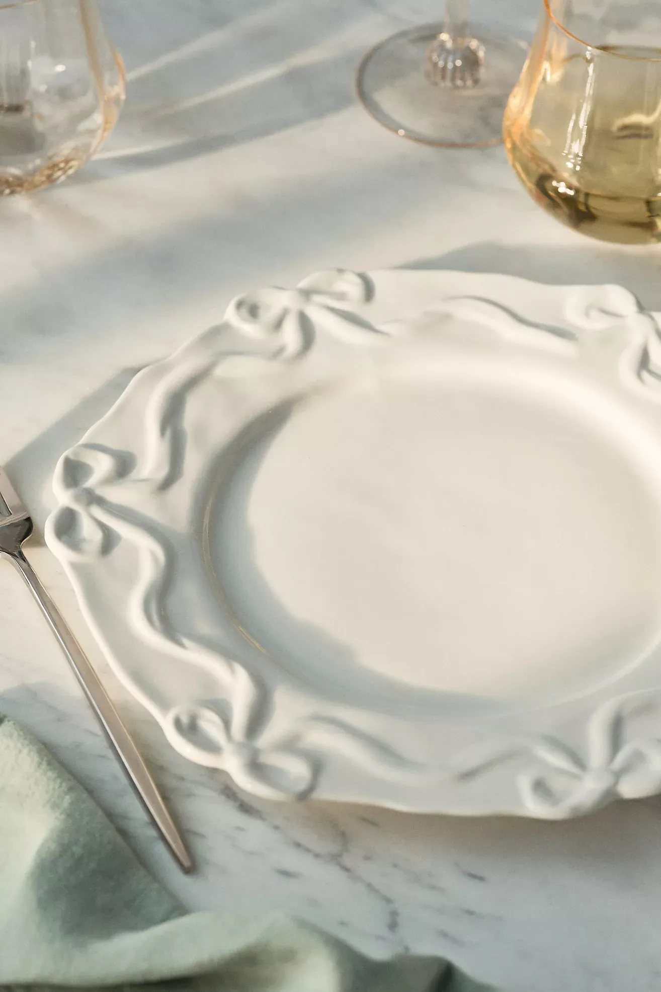 Benedita Bow Stoneware Dinner Plates, Set of 4