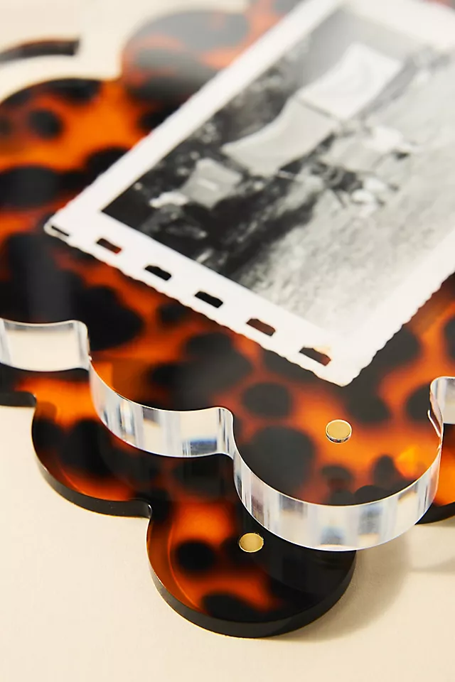 Acrylic Scalloped Picture Frame