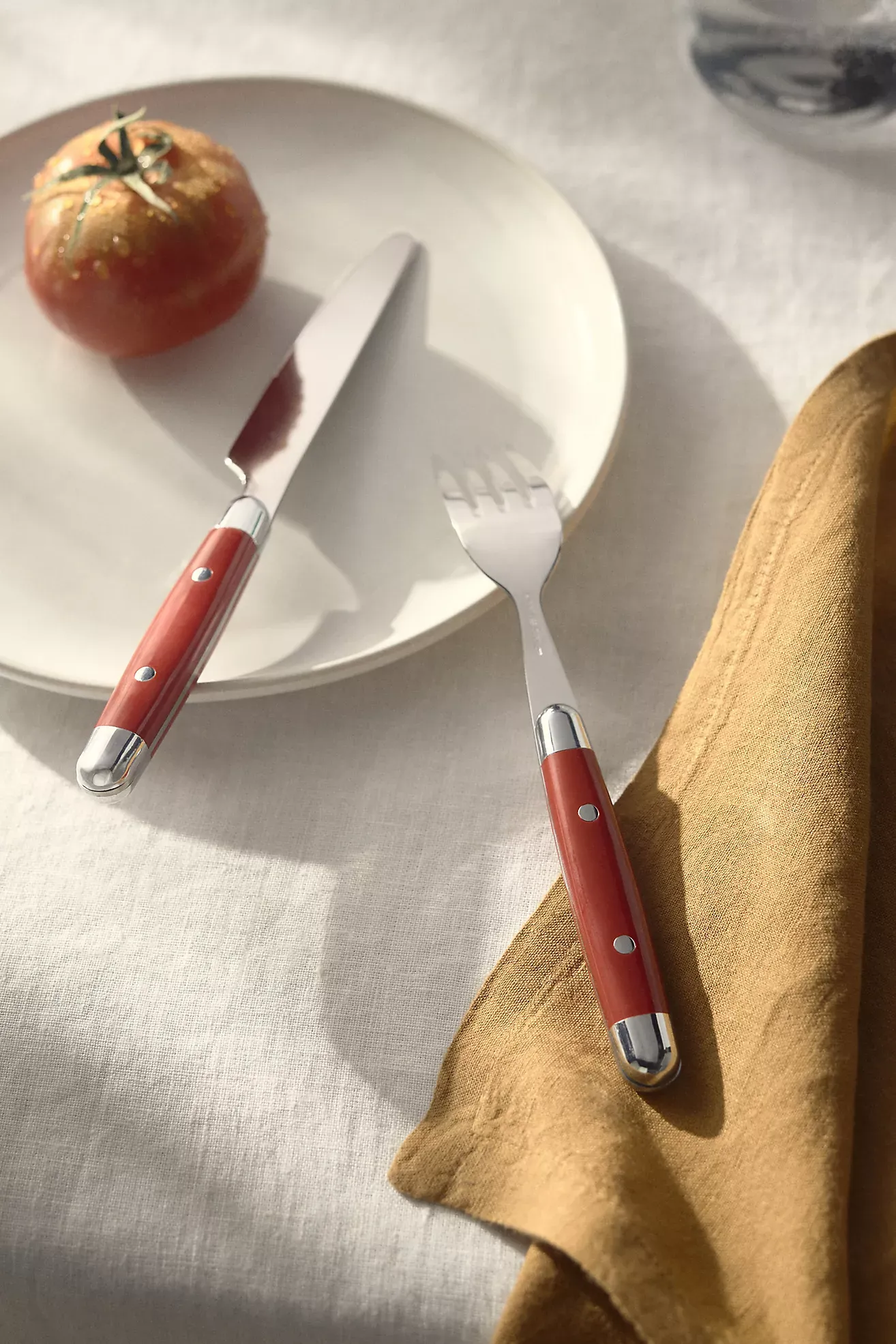 Jubilee Flatware 16-Piece Place Setting