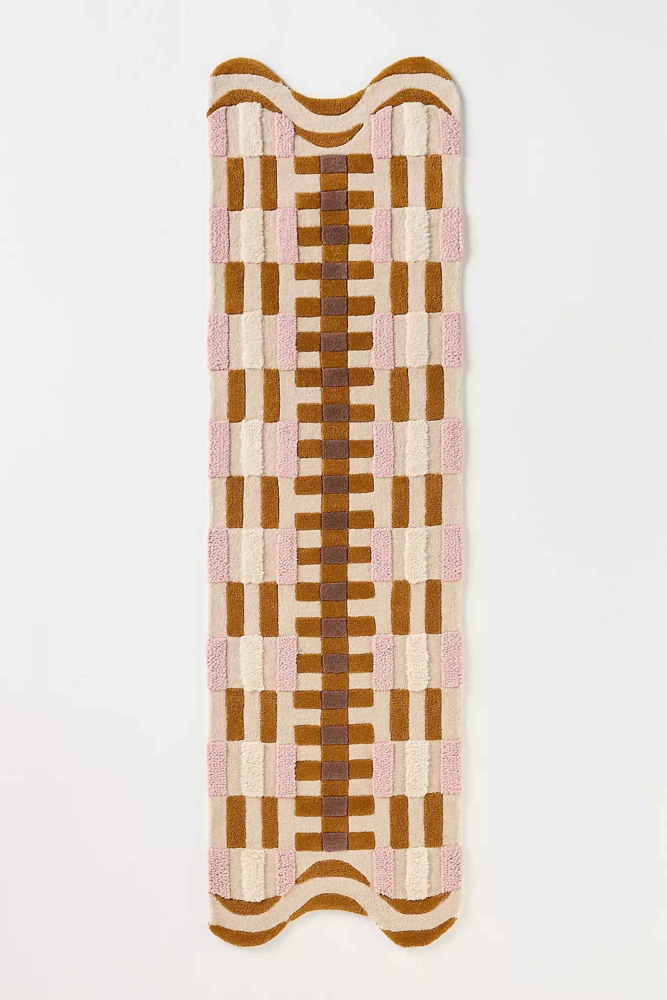 Tufted Wool Geometric Scalloped Rug