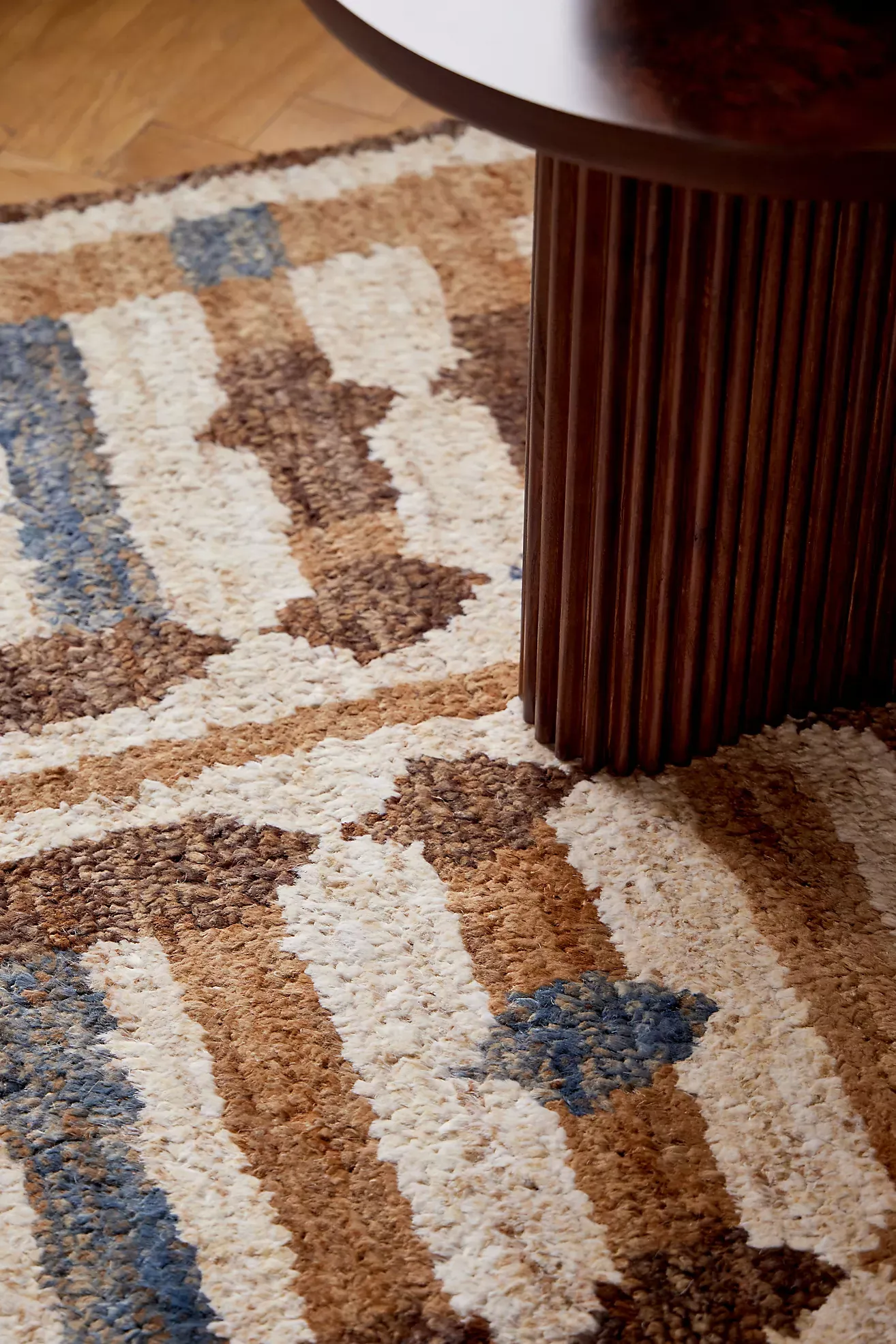 Jute Hand-Knotted Geometric Rug