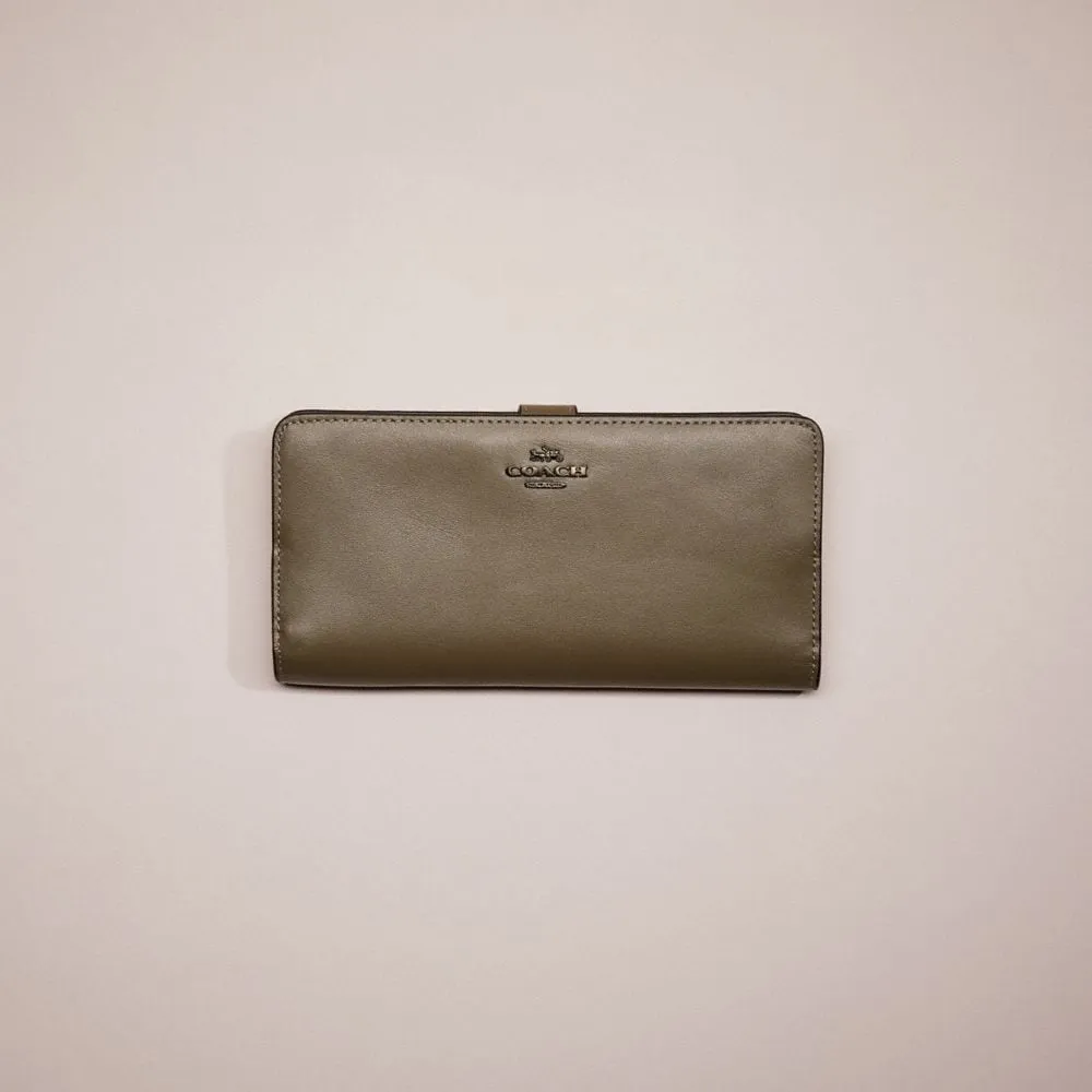 Classic handbags