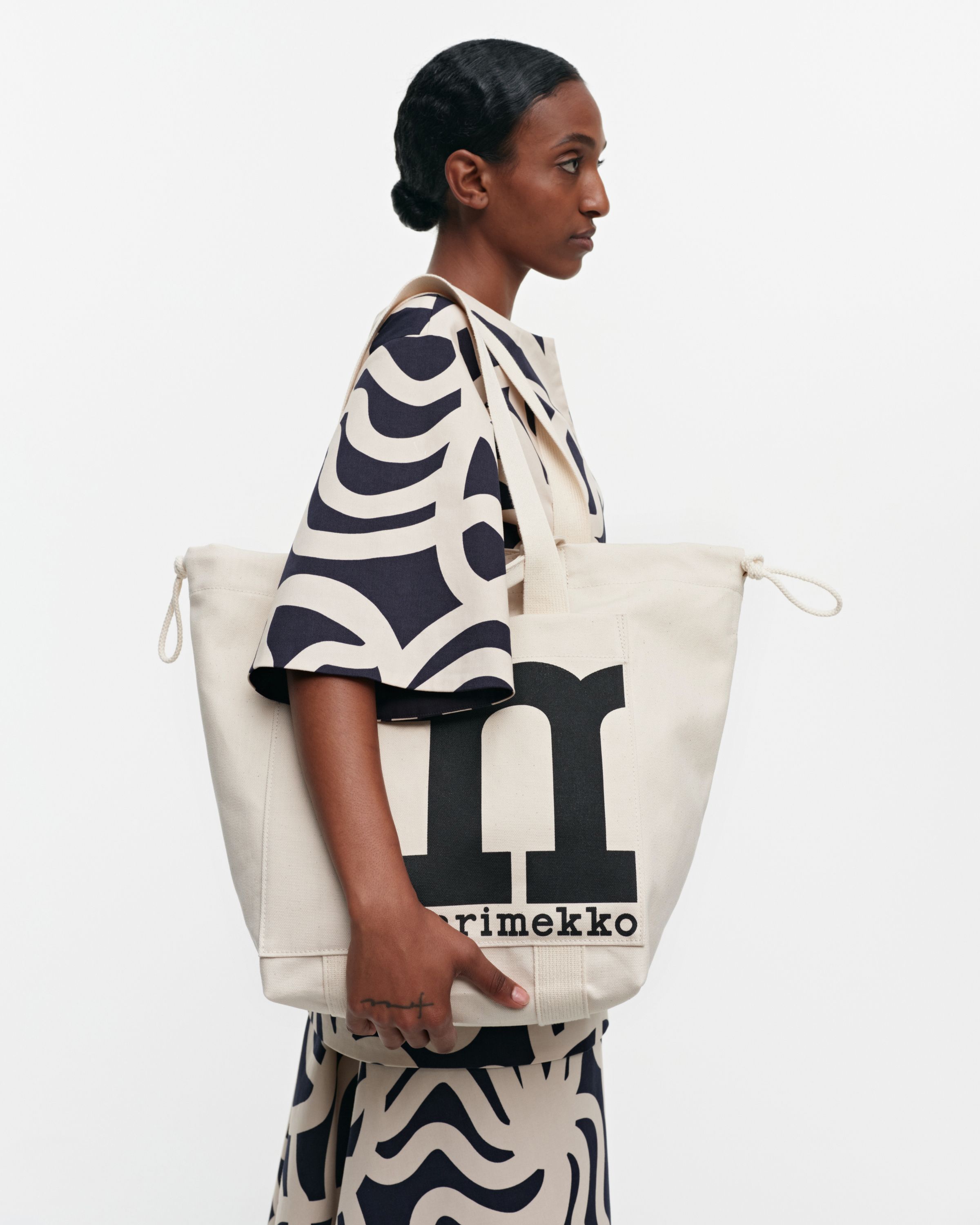 Mono City Tote Solid