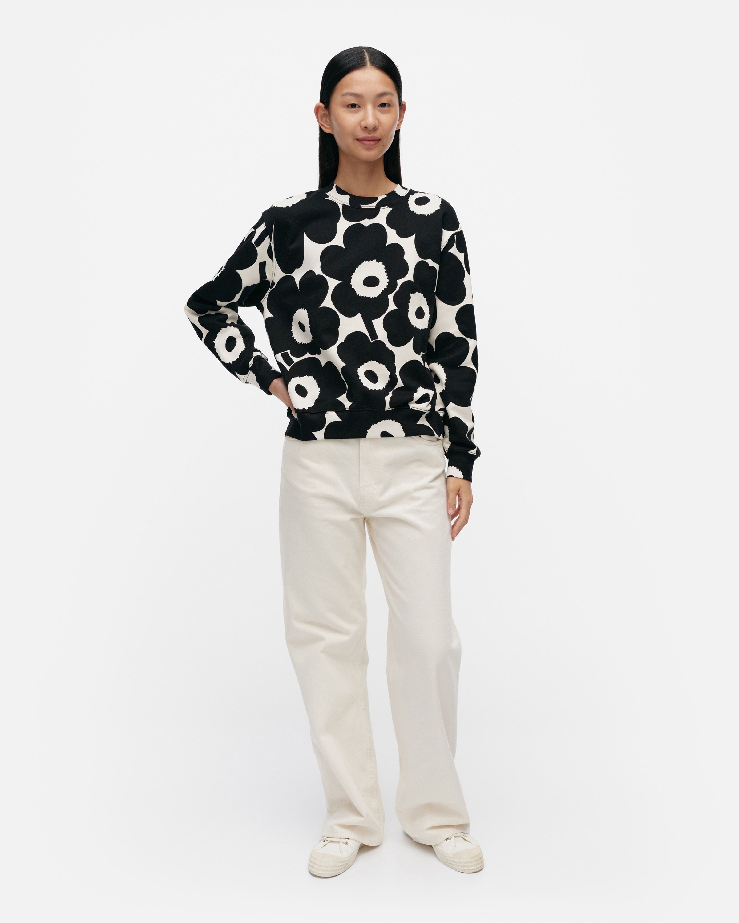 Leiot Pieni Unikko Kioski sweatshirt