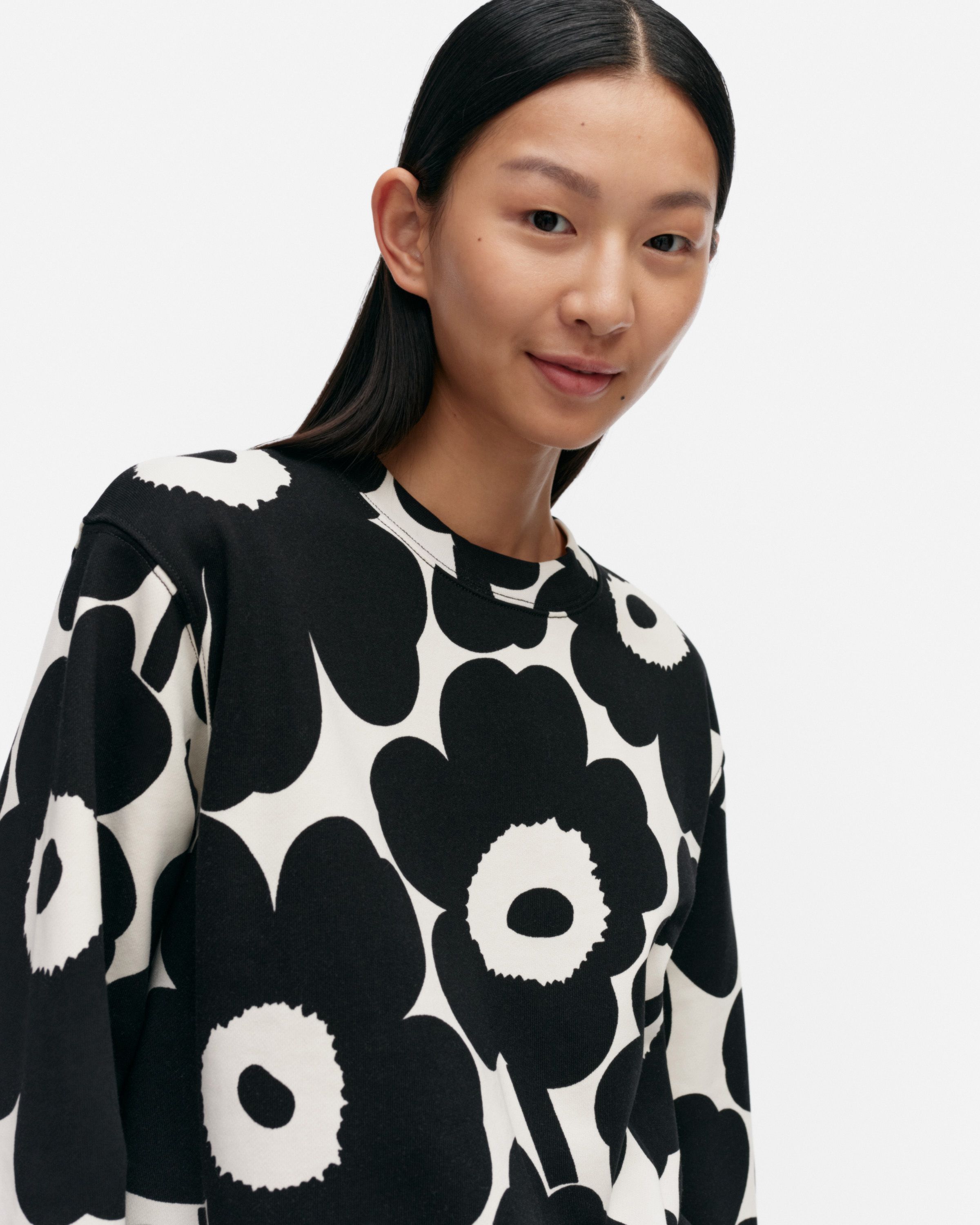 Leiot Pieni Unikko Kioski sweatshirt