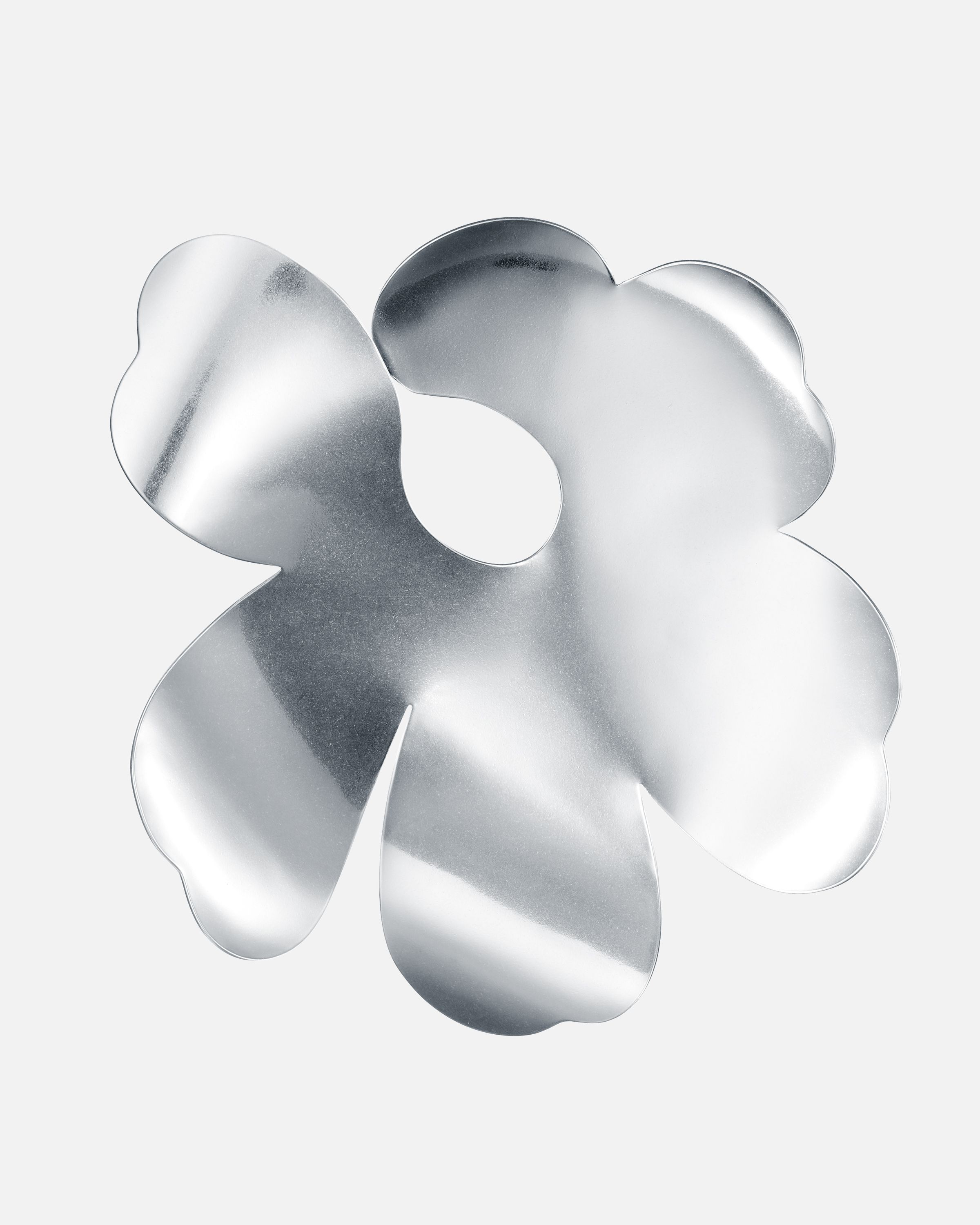 Unikko Brooch