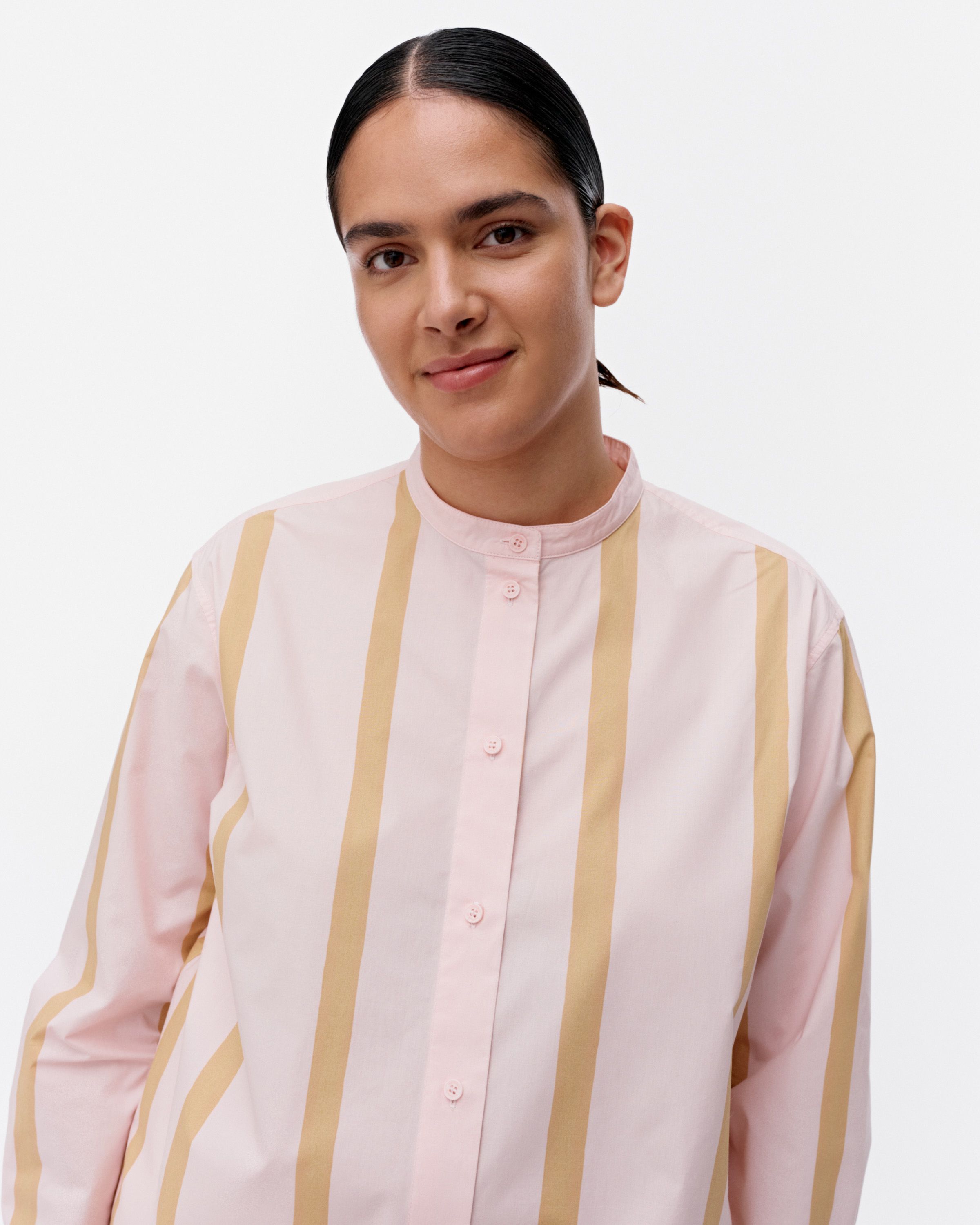 Rohkea Puhveli Shirt