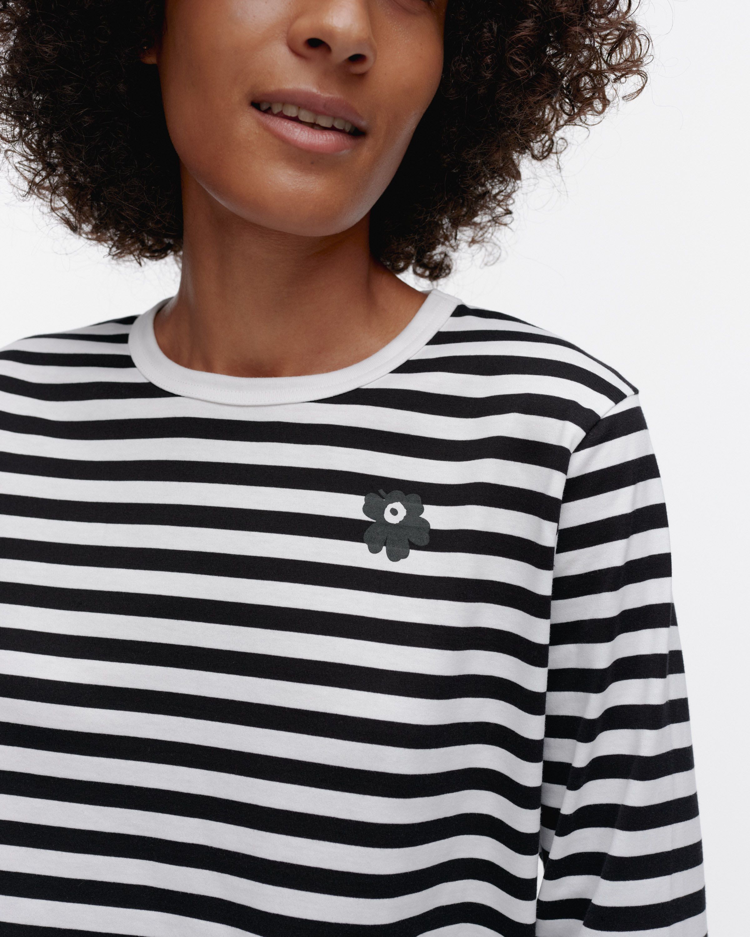 Tasaraita Unikko Kioski jersey shirt