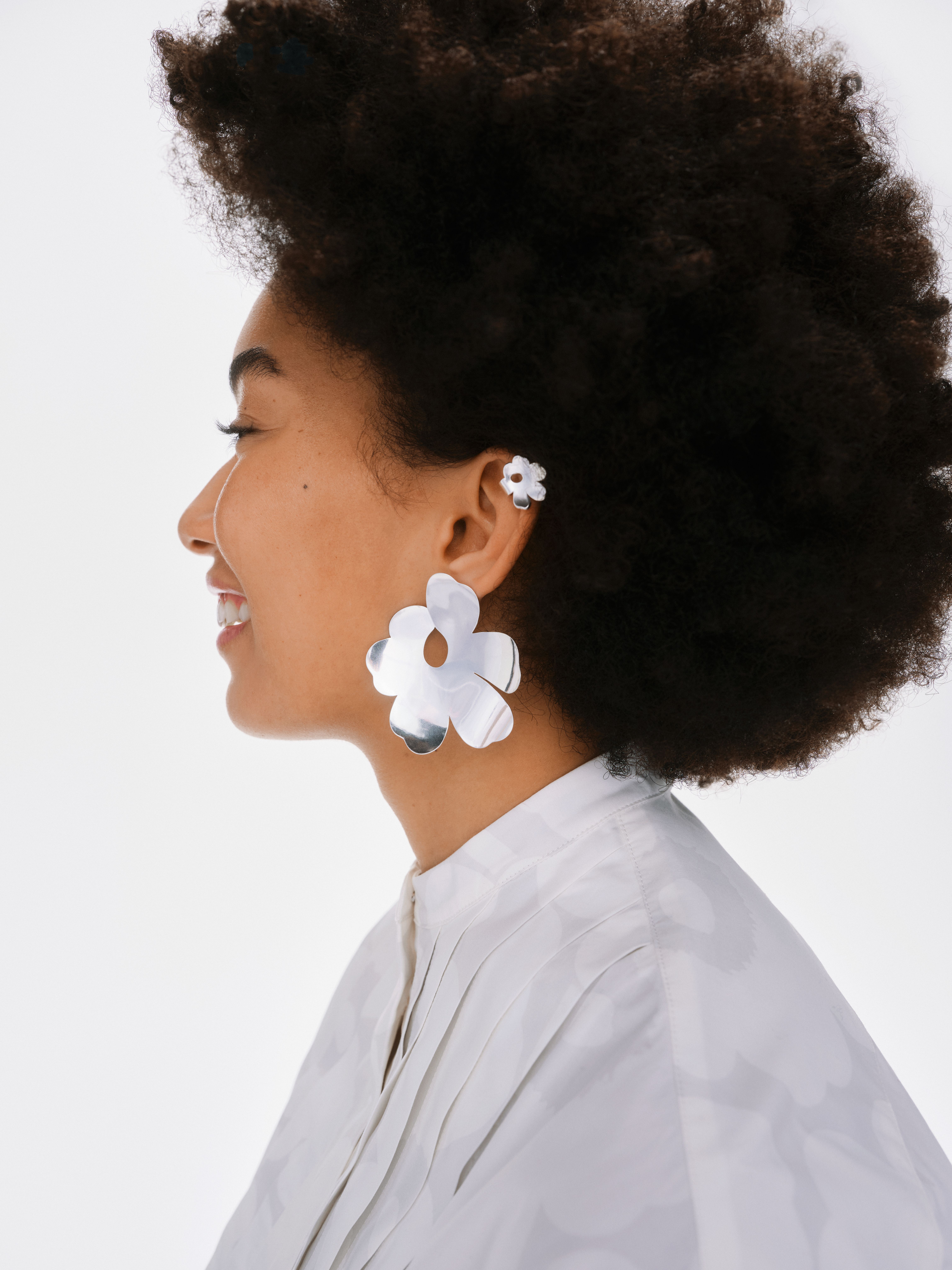 Unikko Ear Cuff