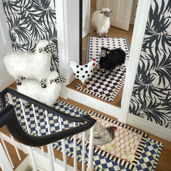 Courtly Check White Sheep - Large