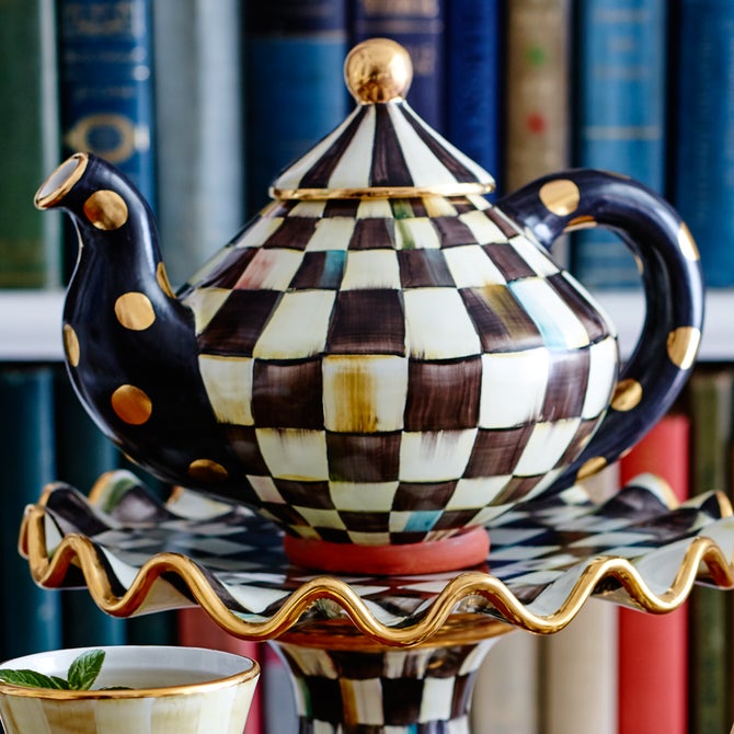 Courtly Check Ceramic Teapot