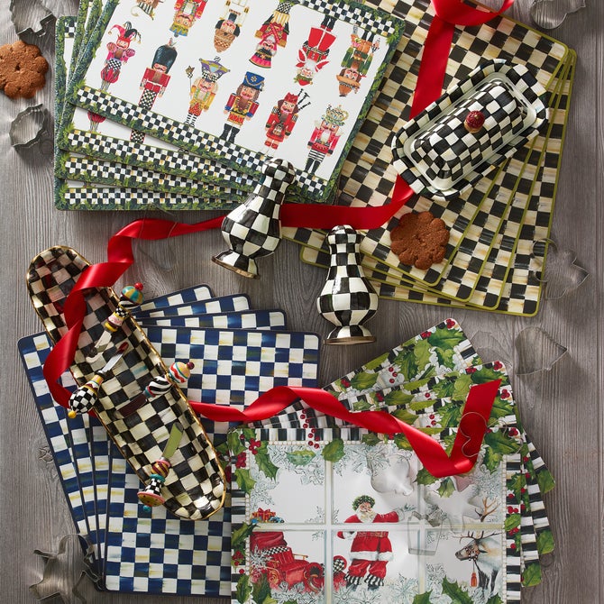 Jubilee Spreaders, Set of 4