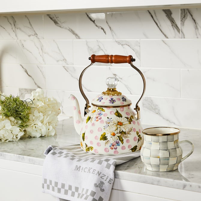 Wildflowers Pink 2 Quart Tea Kettle