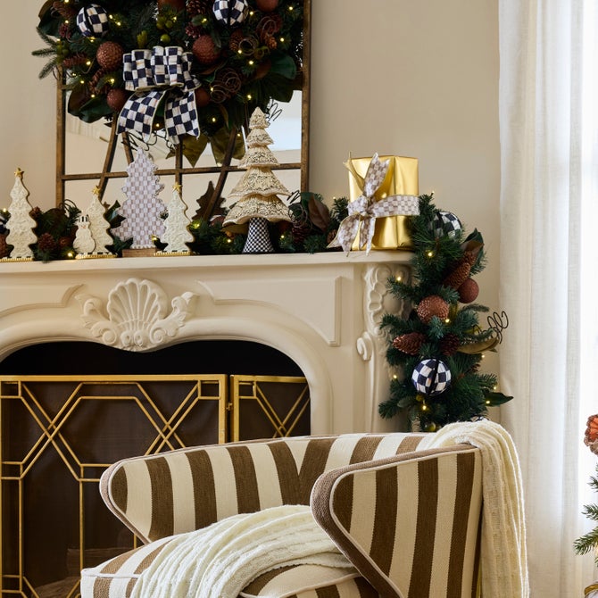 Farmhouse Illuminated Garland