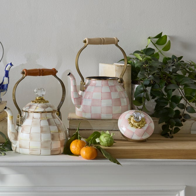 Rosy Check 2 Quart Tea Kettle