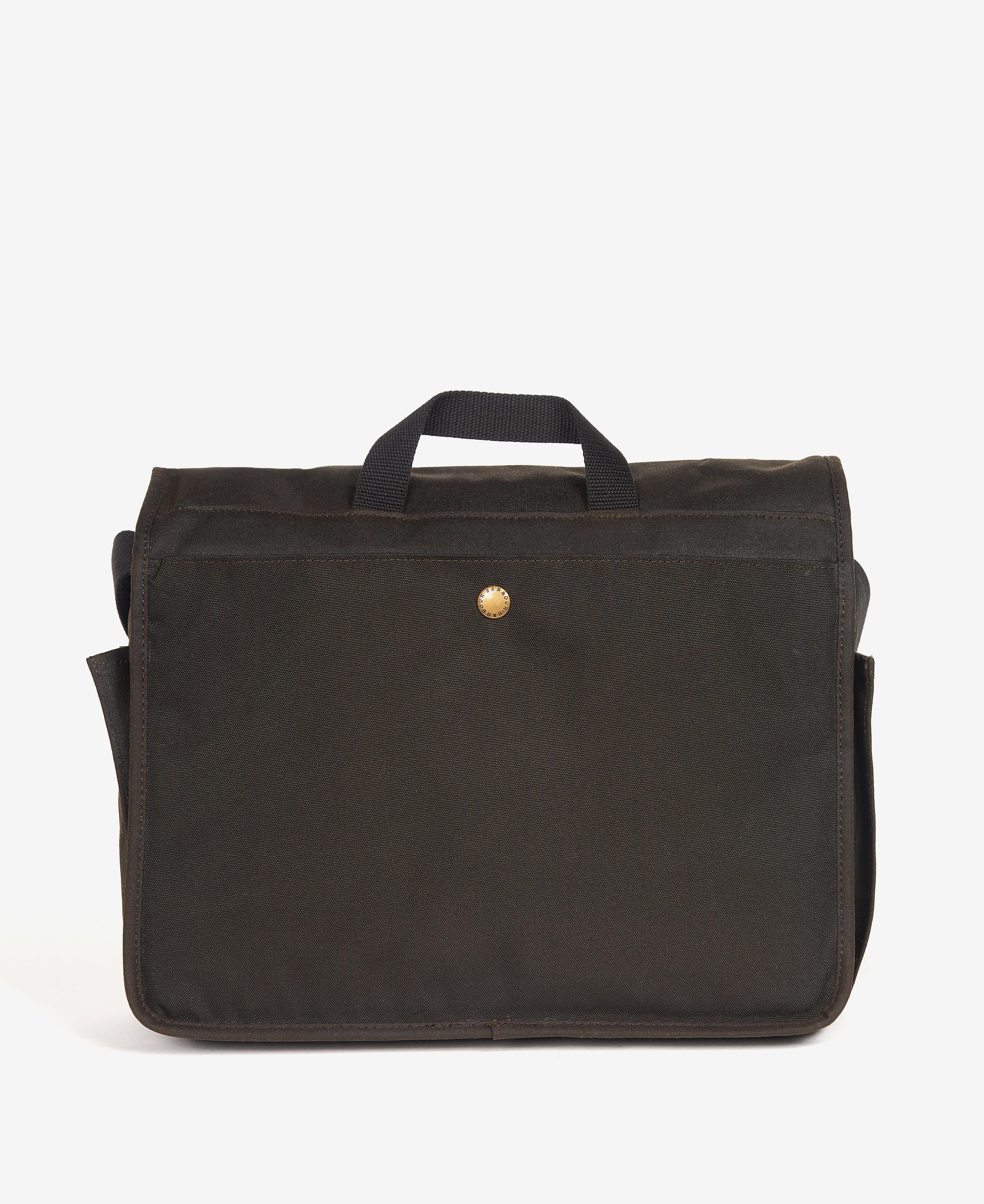 Barbour Essential Wax Messenger bag