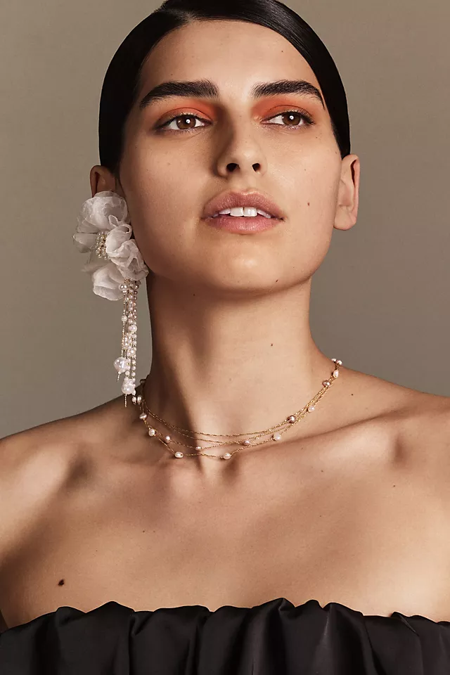 Beaded Flower Earrings WHITE