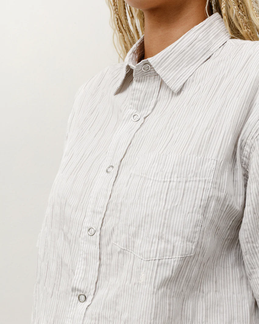WAVY STRIPED SHORT SLEEVE SHIRT