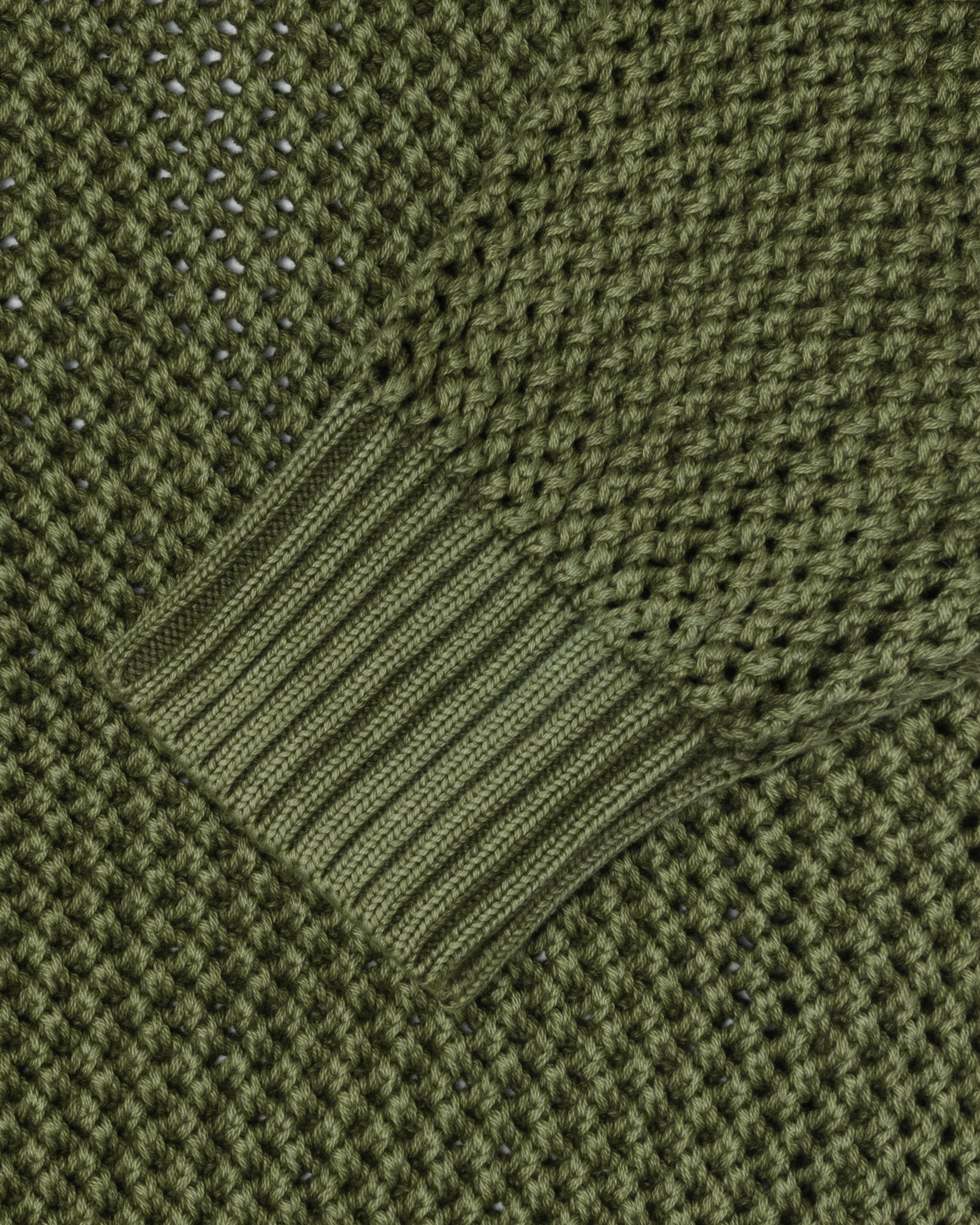 LOOSE GAUGE CARDIGAN