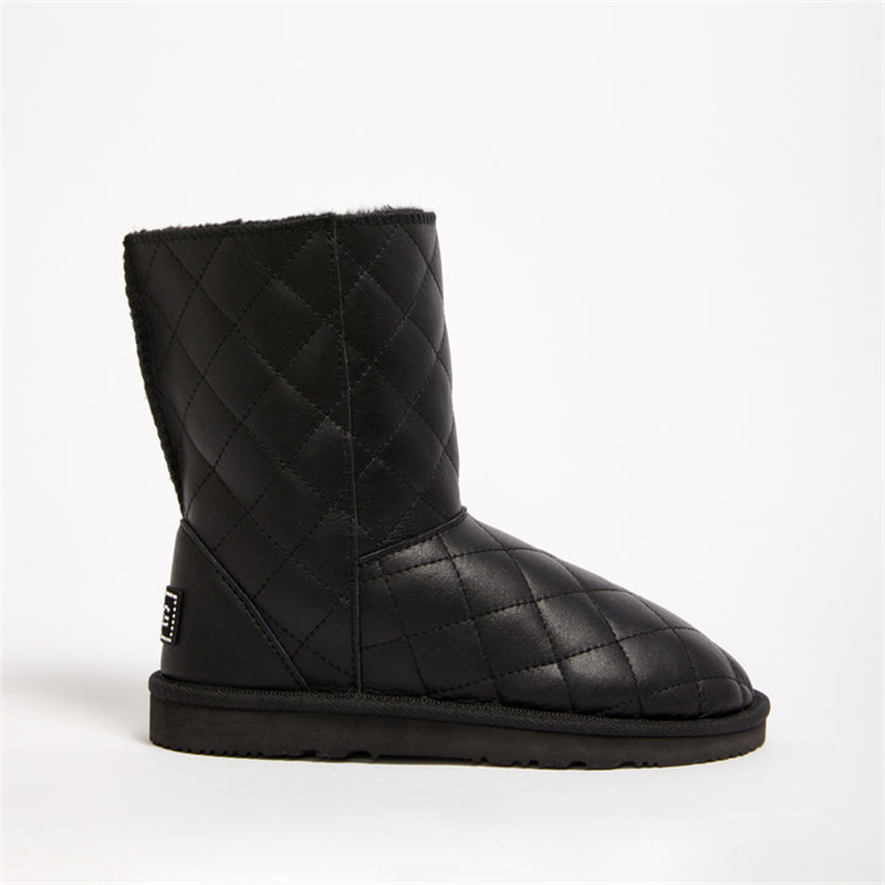 UGG® Women's Wintour Mid