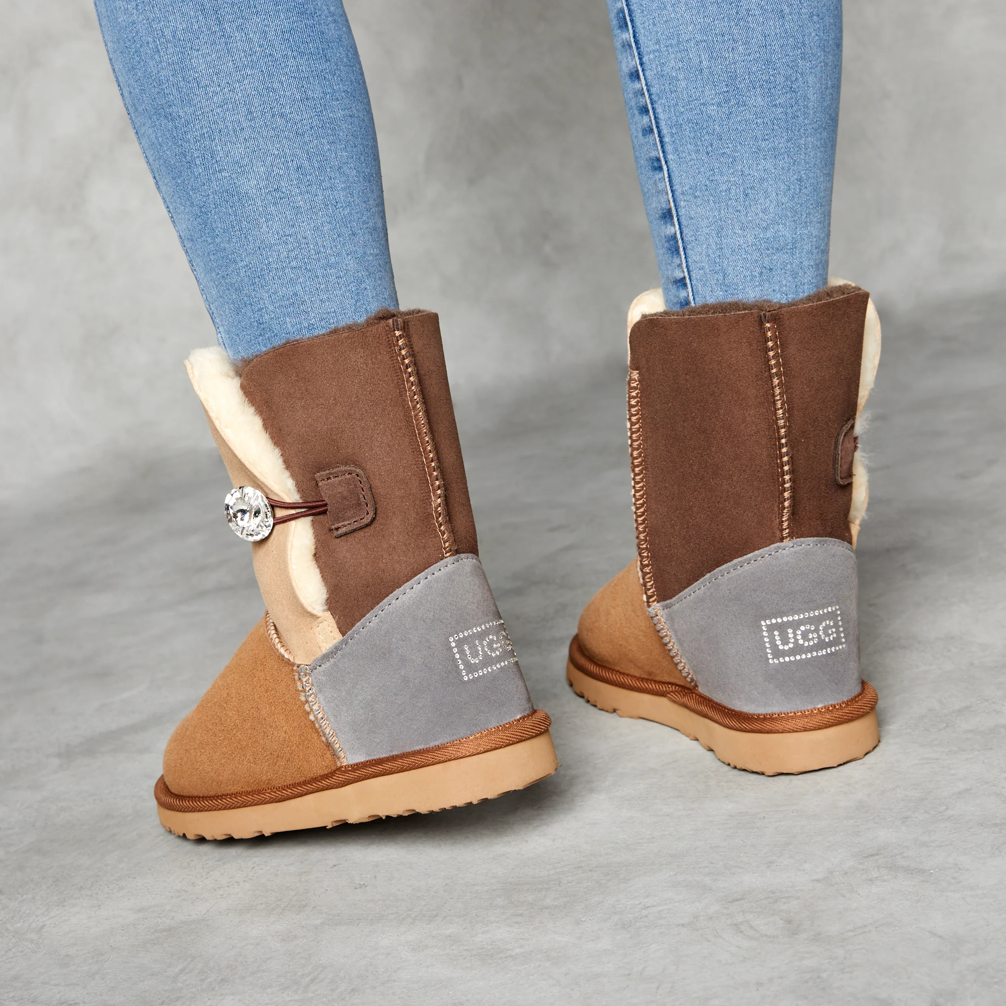 UGG® Women's Luxe Mid Tricolour