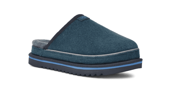 UGG® Scuff Cali Wave