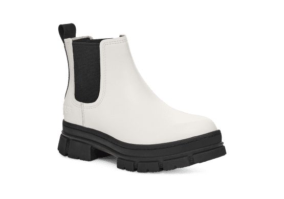 UGG® Ashton Chelsea