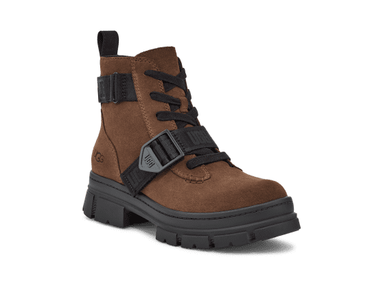 UGG® Ashton Lace Up