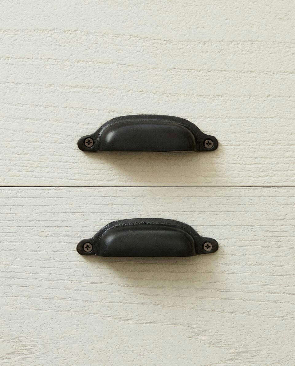 DOOR KNOBS