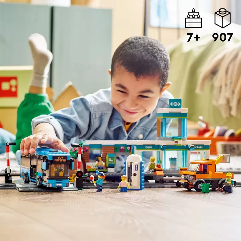 60335 CITY TRAIN STATION