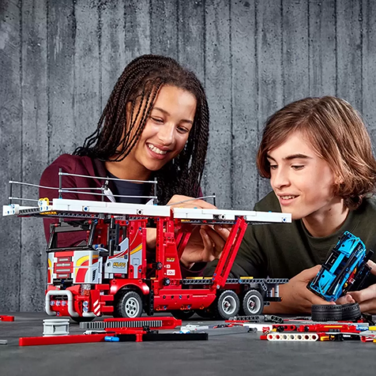 42098 TECHNIC CAR TRANSPORTER